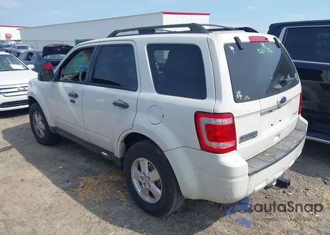 2012 Ford Escape Xlt z USA, uszkodzony, nr VIN 1FMCU9D73CKC27135